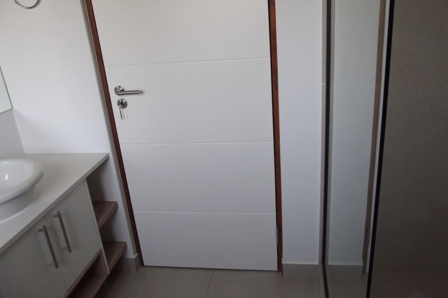 3 Bedroom Property for Sale in Mooikloof Country Estate Western Cape